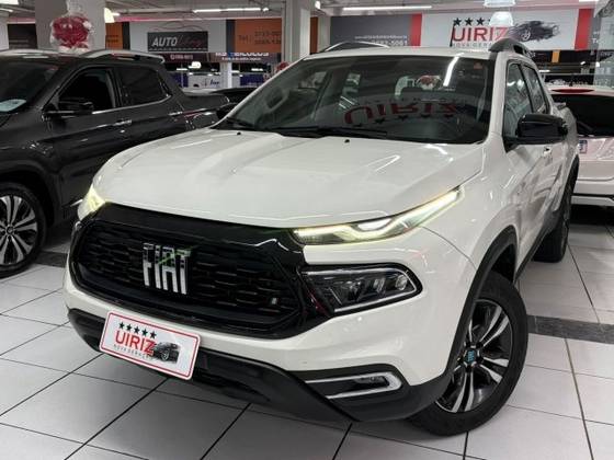 FIAT TORO 1.3 TURBO 270 FLEX FREEDOM AT6 FIAT TORO 1.3 TURBO 270 FLEX FREEDOM AT6